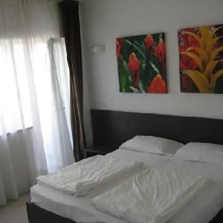 Ca' Del Moro Hotel
